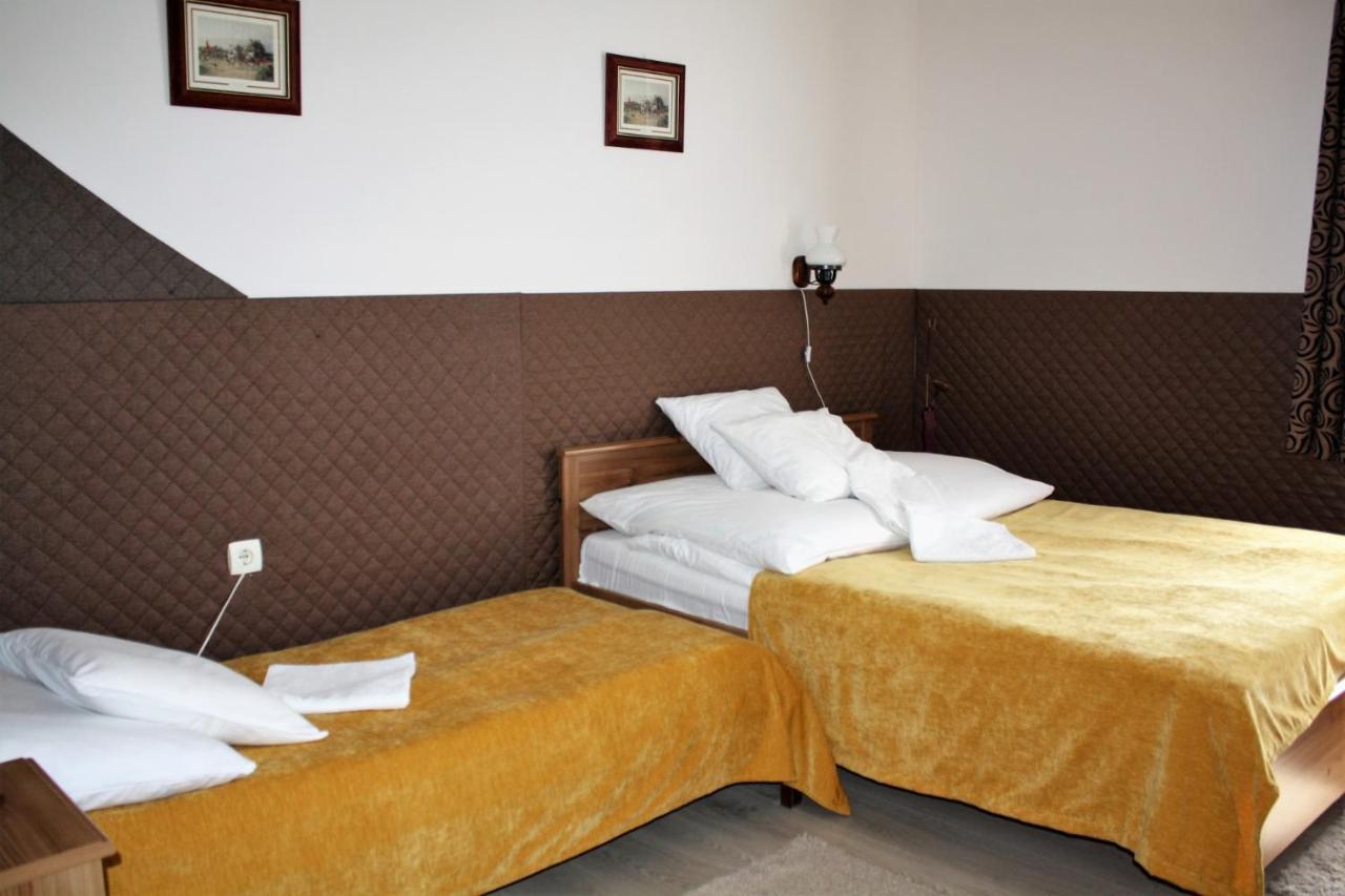 Hotel Rembrandt Vendeghaz Kisbér Zewnętrze zdjęcie
