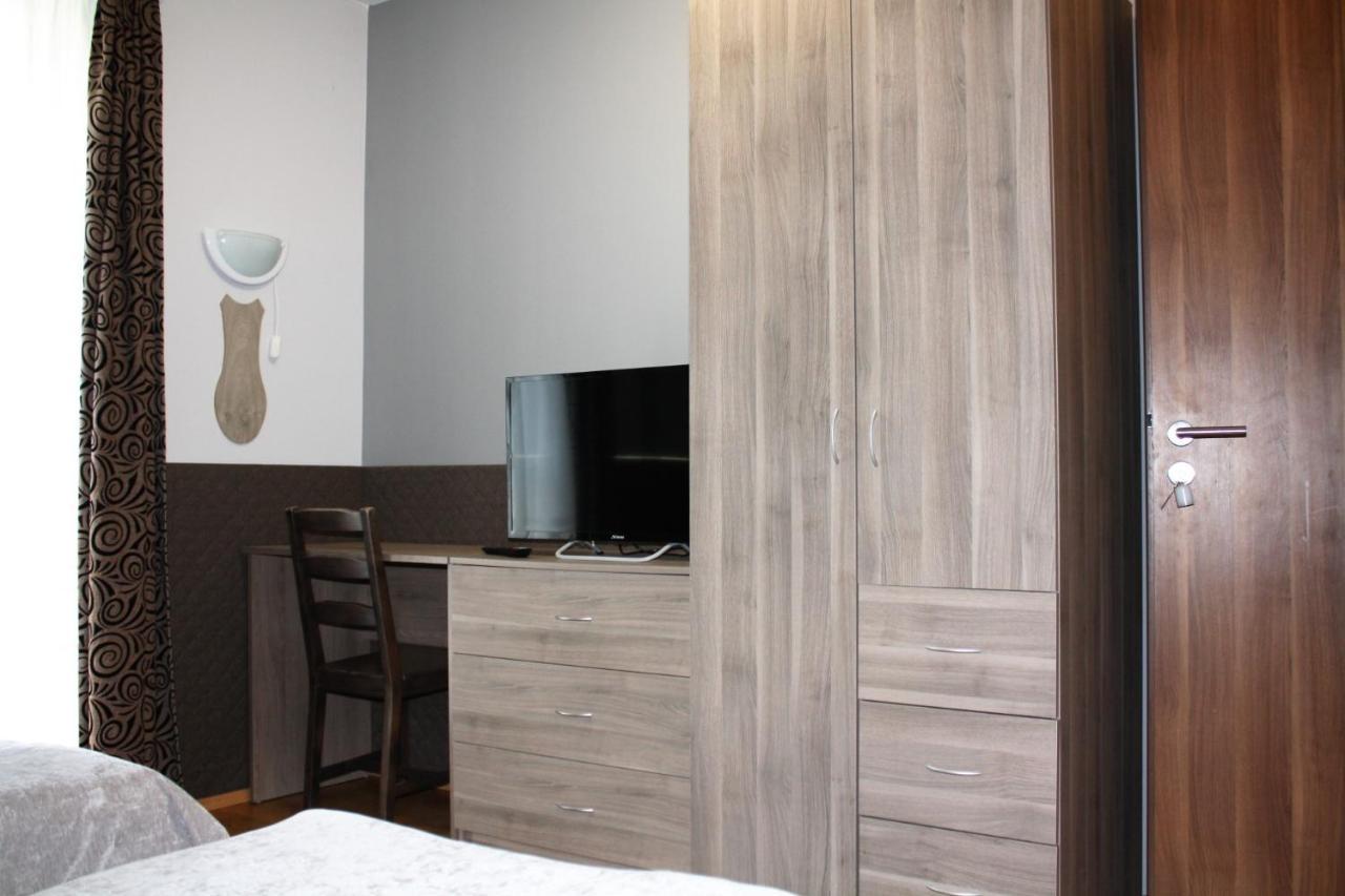 Hotel Rembrandt Vendeghaz Kisbér Zewnętrze zdjęcie